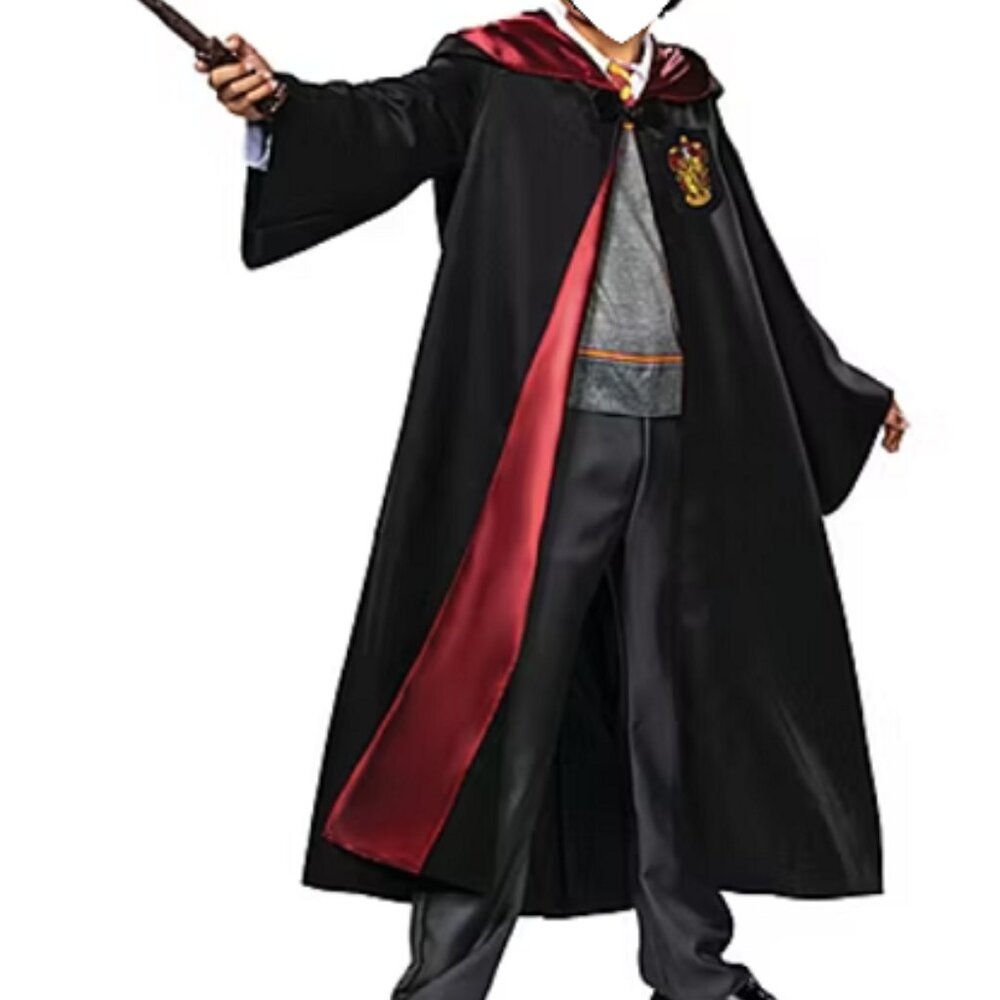 BNWT Harry Potter Gryffindor Hogwarts Iconic Colorway Robe for Ages 6-14